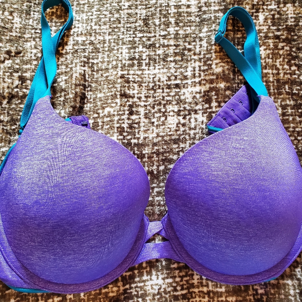 Victoria Secret T-shirt Bra